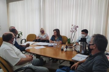 SECRETARIA REGIONAL DA AGRICULTURA E PECUÁRIA VISITA GABINETE MUNICIPAL