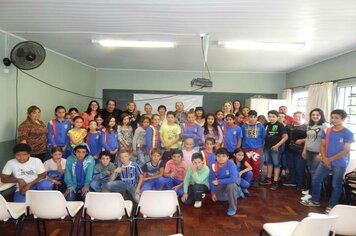 Franceses visitam escolas municipais de Soledade