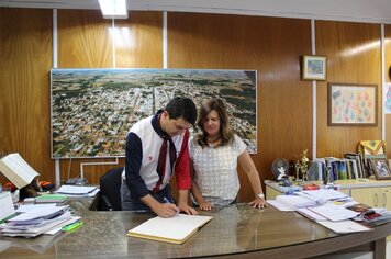 MARILDA ASSUME COMO PREFEITA EM EXERCÍCIO