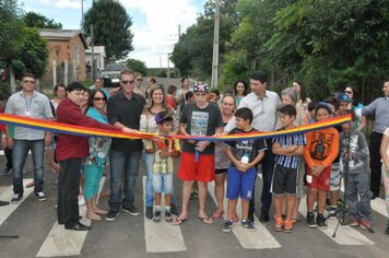 Inaugurada pavimentação asfáltica de ruas no bairro Botucaraí