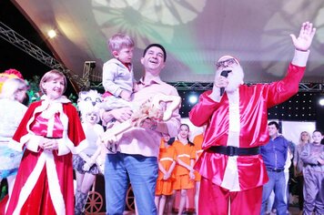 Abertura do Natal Preciosa Magia foi celebrada com grande presença de público