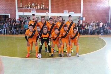 Grande presença de público marca a abertura do Futsal do Interior na Margem São Bento