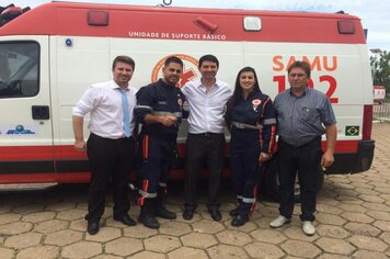 Município de Soledade recebe ambulância para o SAMU