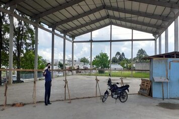 OBRAS SENDO CONCLUÍDAS NO GINÁSIO DO BAIRRO MISSÕES