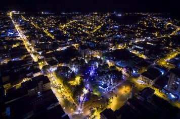 Praça Central está decorada para o Natal em Soledade