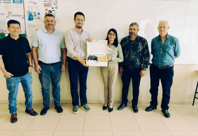 Lideranças participam de reunião mensal da AMASBI em Soledade
