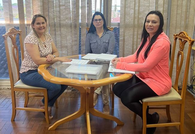 EMEF São Luiz Gonzaga realiza eleição para escolha de nova diretora 