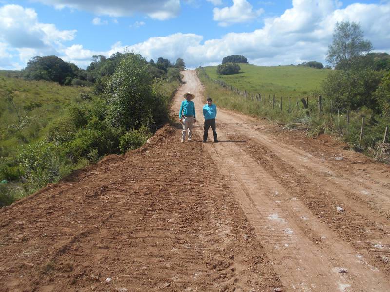 Secretaria Municipal de Obras e Agricultura intensifica trabalhos no interior de Soledade