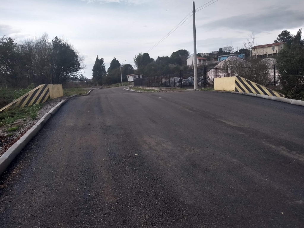 SECRETARIA DE OBRAS INTENSIFICA TRABALHOS NO MUNICÍPIO