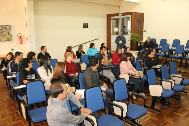 PROJETO SOLEDADE LIMPA LANÇA CAMPANHA DE COLETA DE ÓLEO DE COZINHA NAS ESCOLAS