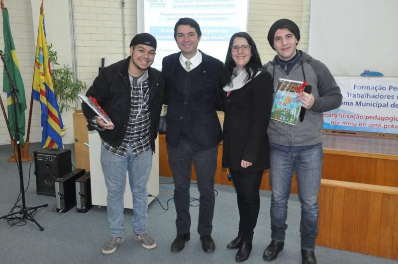 SMECD inicia formação para professores do Sistema Municipal de Ensino