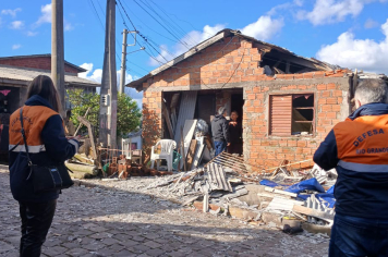 DEFESA CIVIL VISITA SOLEDADE E ORIENTA SOBRE MEDIDAS DE APOIO ÀS FAMÍLIAS ATINGIDAS