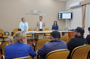 MUNICÍPIO PROMOVE REUNIÃO DE ORIENTAÇÃO SOBRE OS EDITAIS DO PROGRAMA AVANÇAR TCHÊ