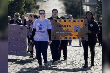 CAMINHADA DO AGOSTO LILÁS MOBILIZA COMUNIDADE DO BAIRRO BOTUCARAÍ EM SOLEDADE