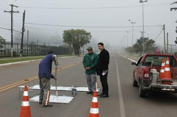Departamento de Trânsito realiza trabalho de demarcações de velocidade em vias públicas