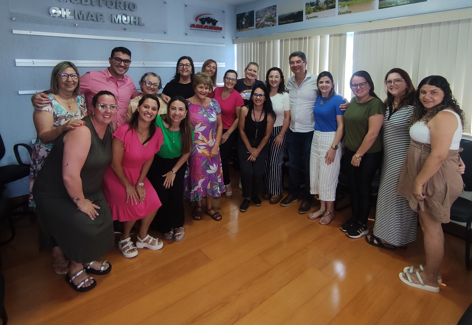 PREFEITO CATTANEO PARTICIPA DA REUNIÃO COM O CONSELHO MUNICIPAL DE EDUCAÇÃO