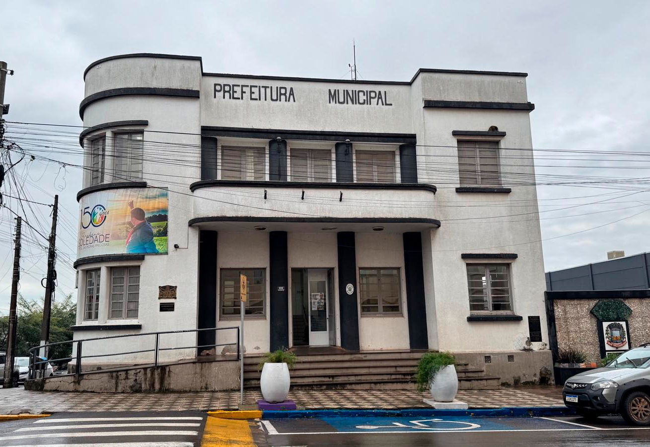 PREFEITURA DECRETA PONTO FACULTATIVO NO DIA DO SERVIDOR PÚBLICO EM SOLEDADE