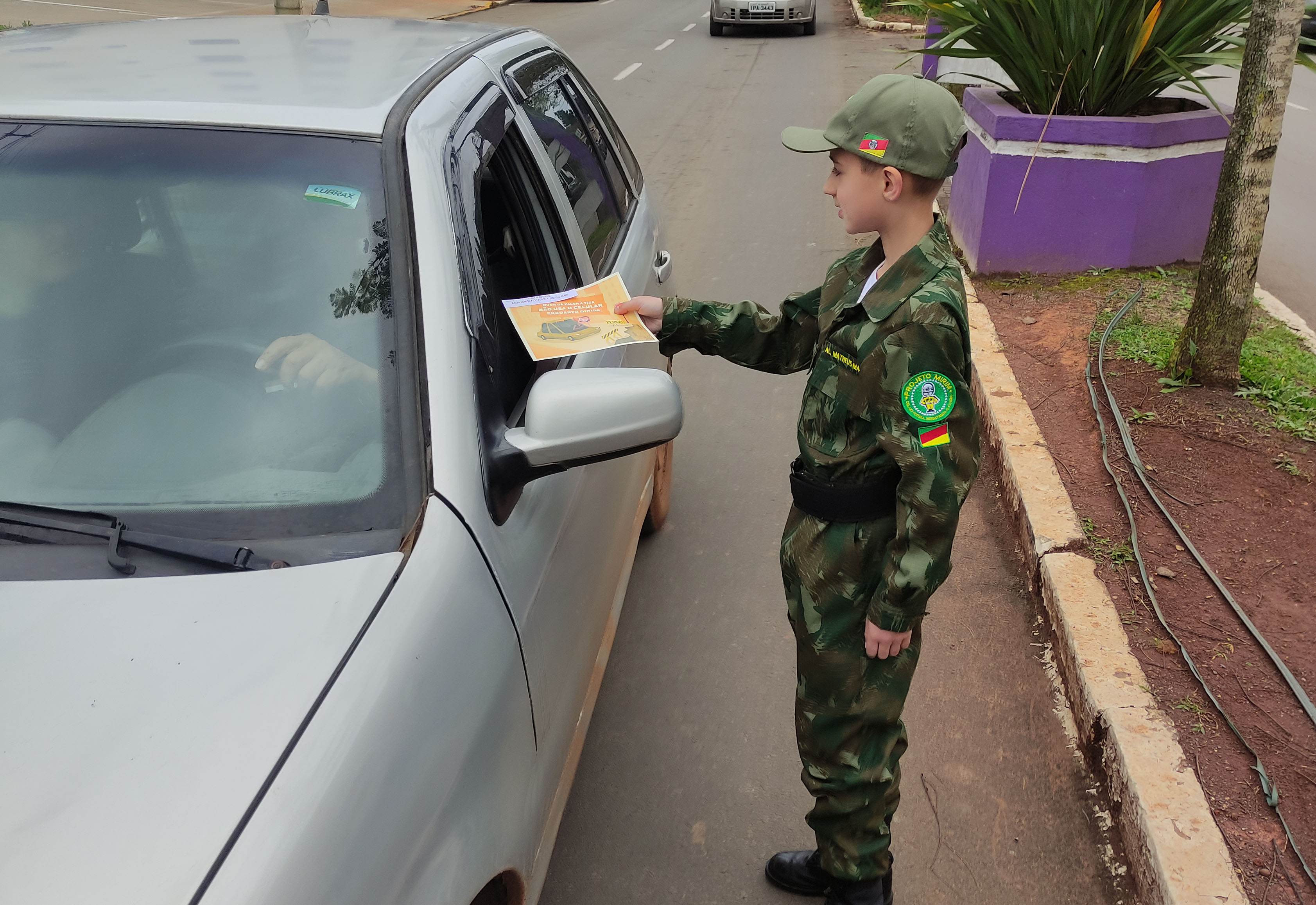 SOLEDADE REFORÇA CONSCIENTIZAÇÃO NO TRÂNSITO COM AÇÃO DO MOVIMENTO VIAS + SEGURAS