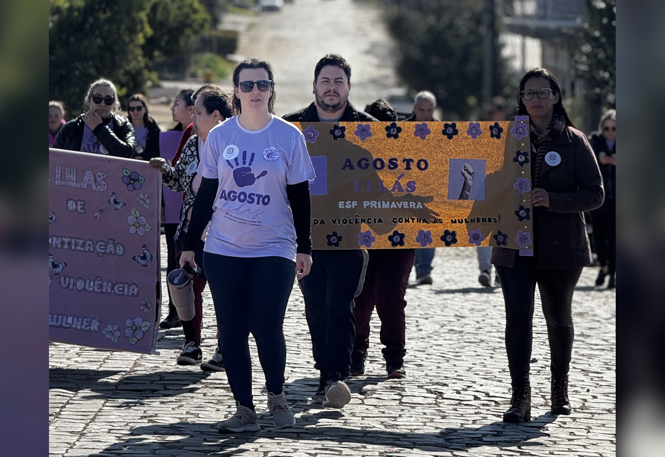 CAMINHADA DO AGOSTO LILÁS MOBILIZA COMUNIDADE DO BAIRRO BOTUCARAÍ EM SOLEDADE